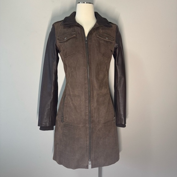Danier Jackets & Blazers - Danier Two-Tone Leather Jacket in Brown with removable liner thinsulate Fit S